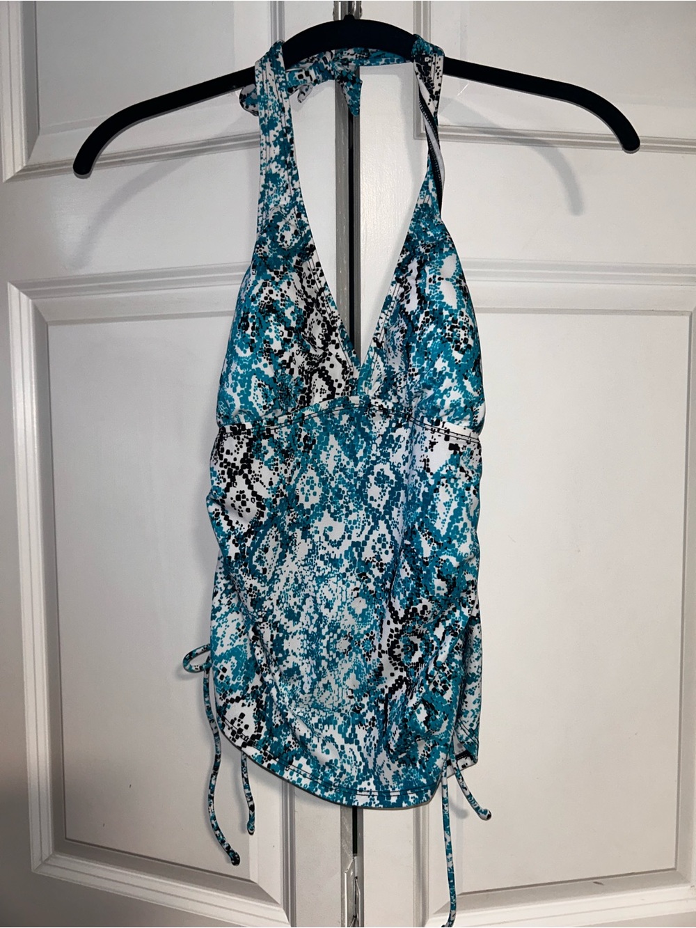 Jantzen Teal and White Halter Camisole with Abstract Pattern